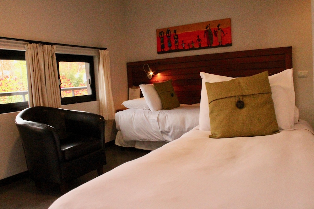 Superior Room, 2 Twin Beds photo 3