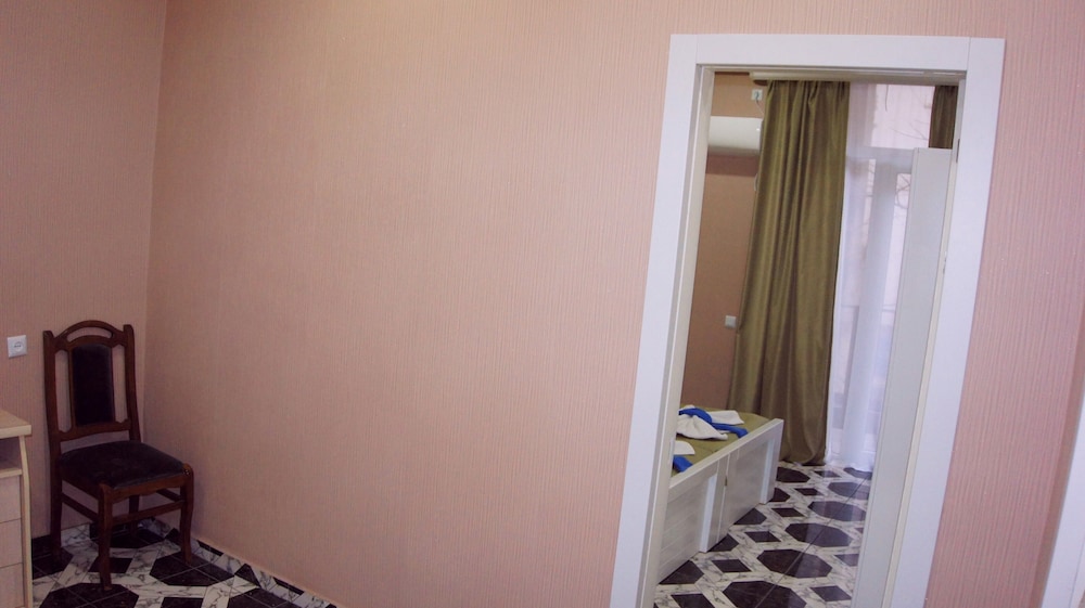 Classic Suite, 2 Twin Beds, Non Smoking photo 1