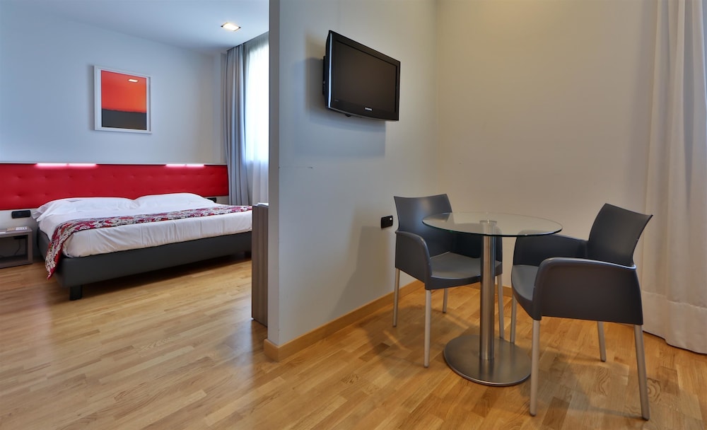 Comfort Room, 2 Twin Beds - Photo 1