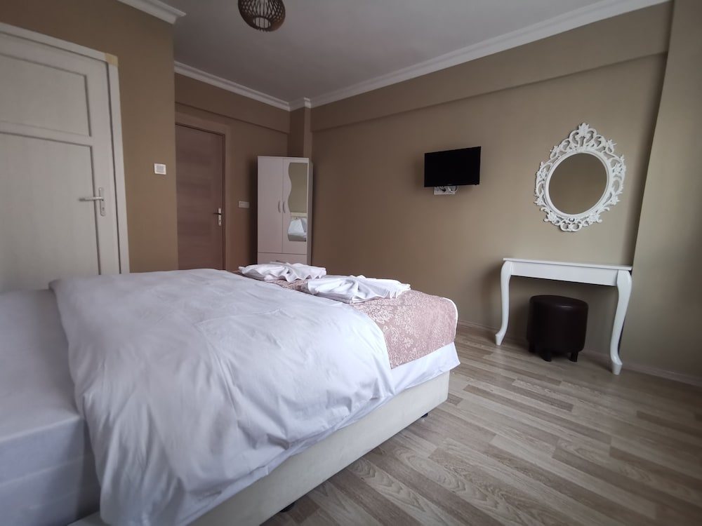 Economy Room photo 3