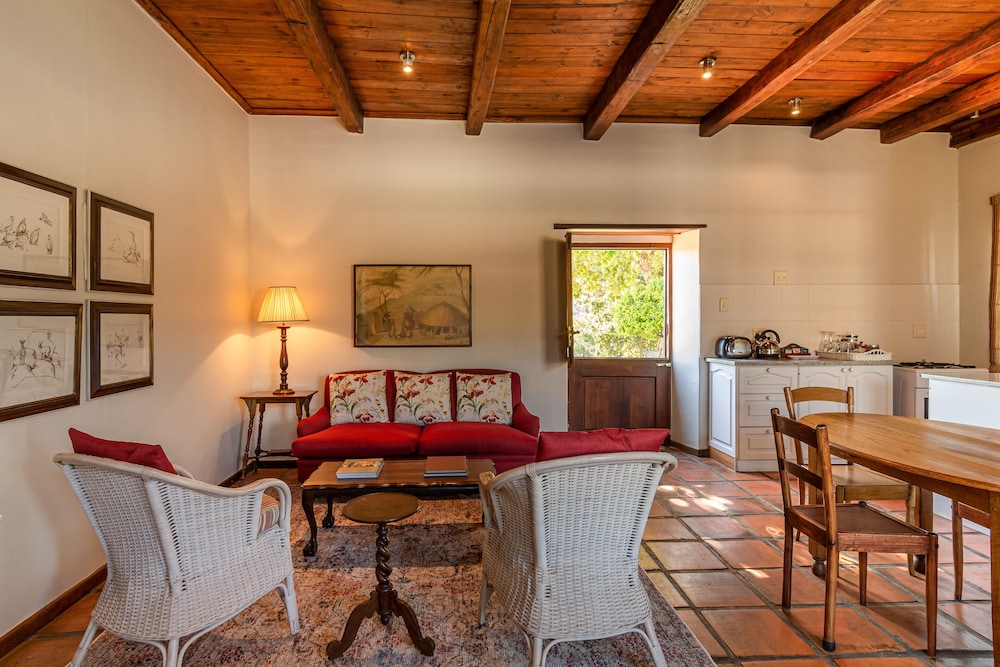 Vineyard Cottage 2