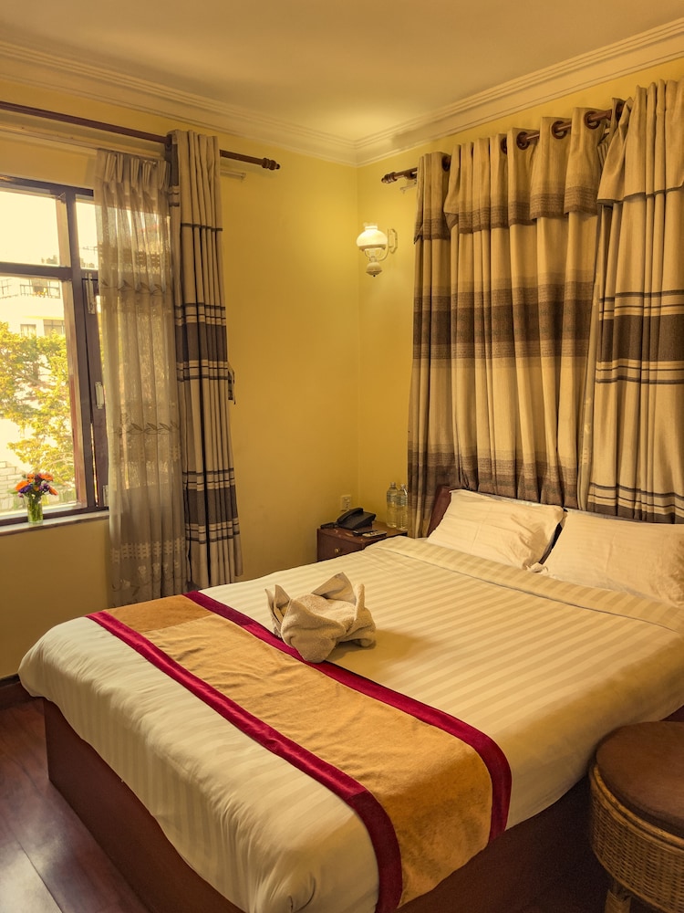 Deluxe Double or Twin Room, 1 Queen Bed, City View