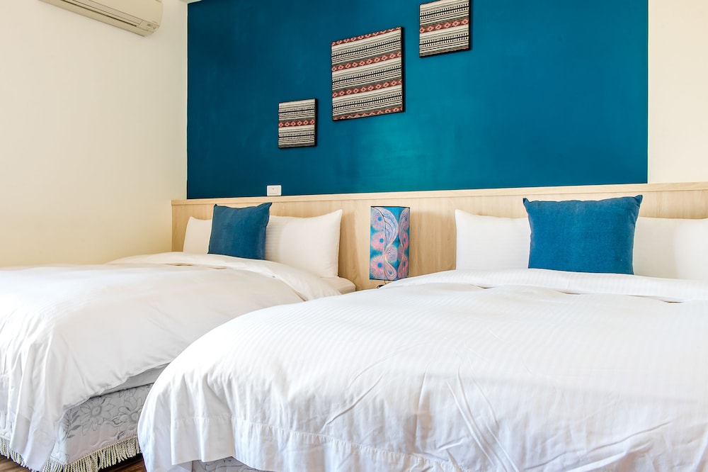 Deluxe Double Room, Balcony - Photo 1