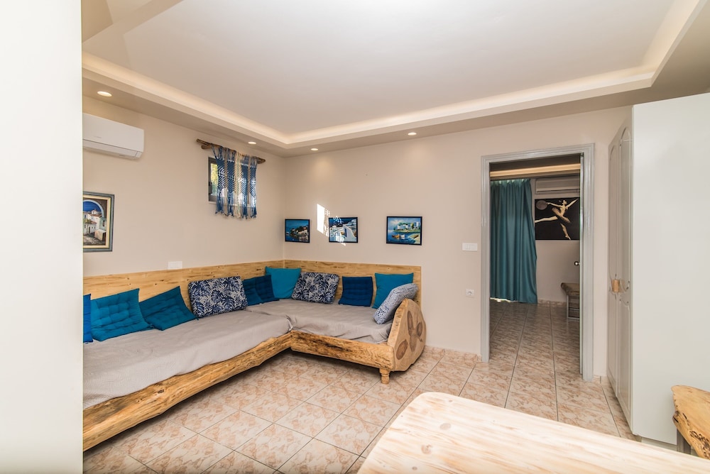 Superior Apartment, Garden View - Photo 3
