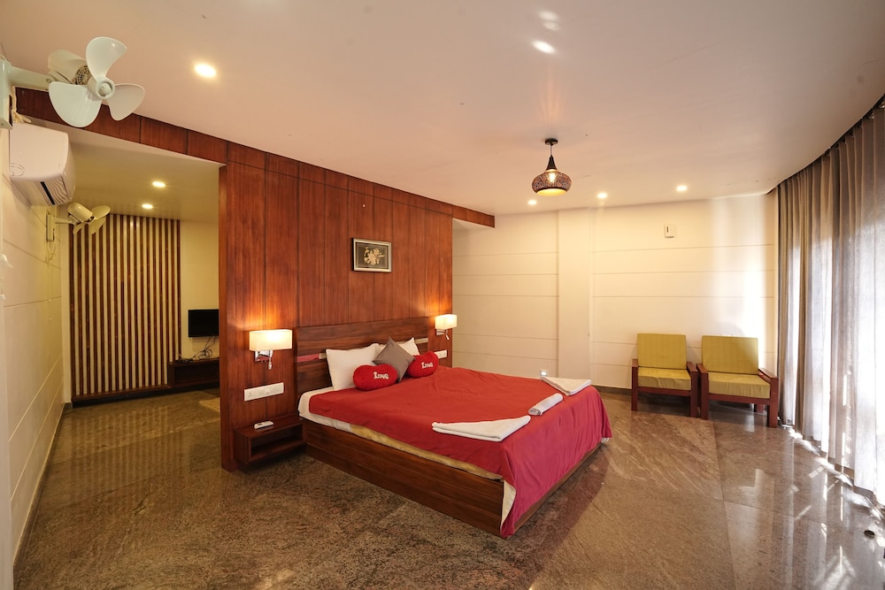 Deluxe Double Room photo 3