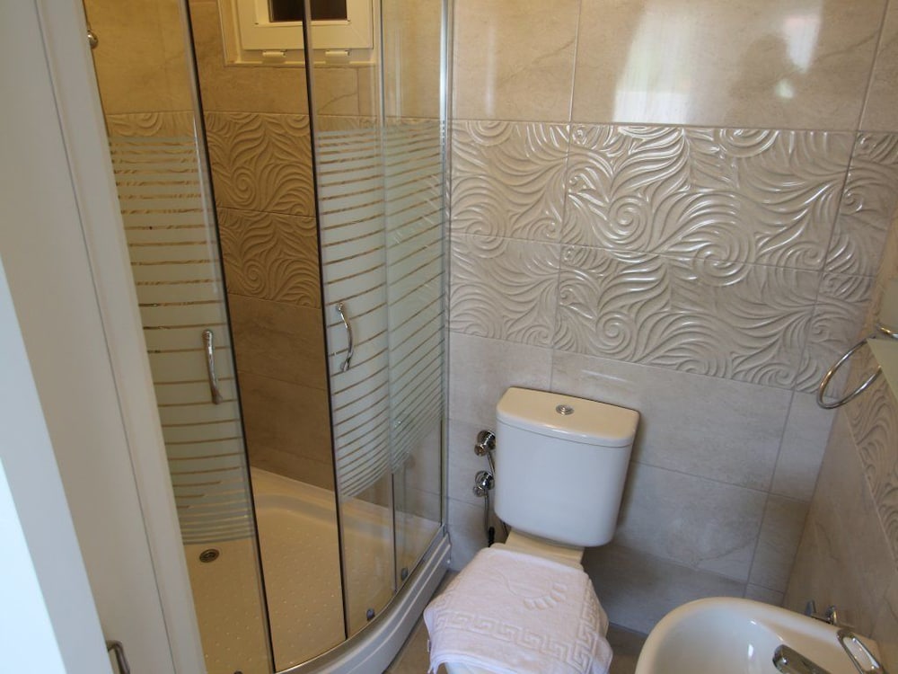 Villa, 5 Bedrooms photo 3