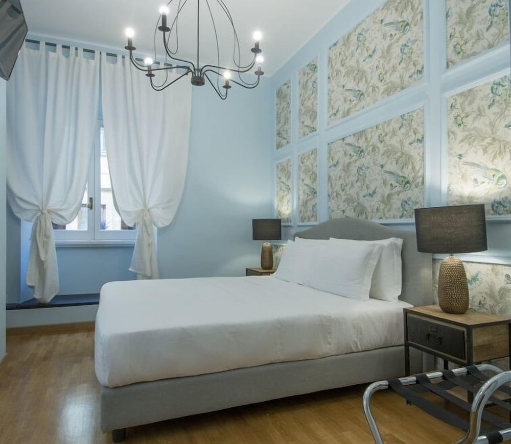 Basic Double Room photo 2