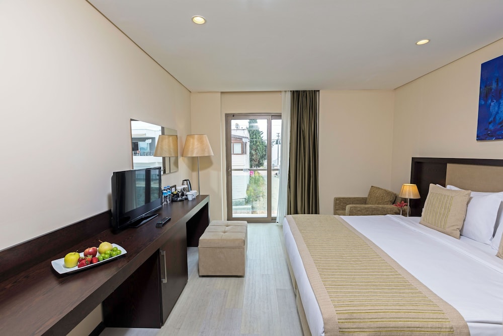 Standard Double or Twin Room, 1 Double Bed, City View