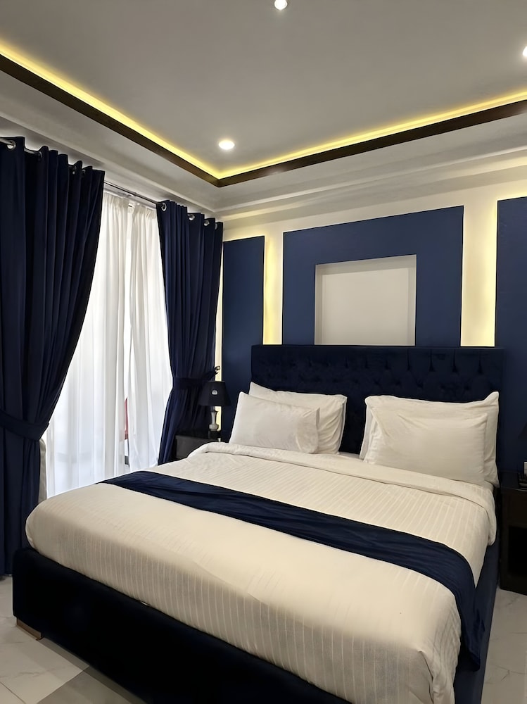 Executive Room photo 3
