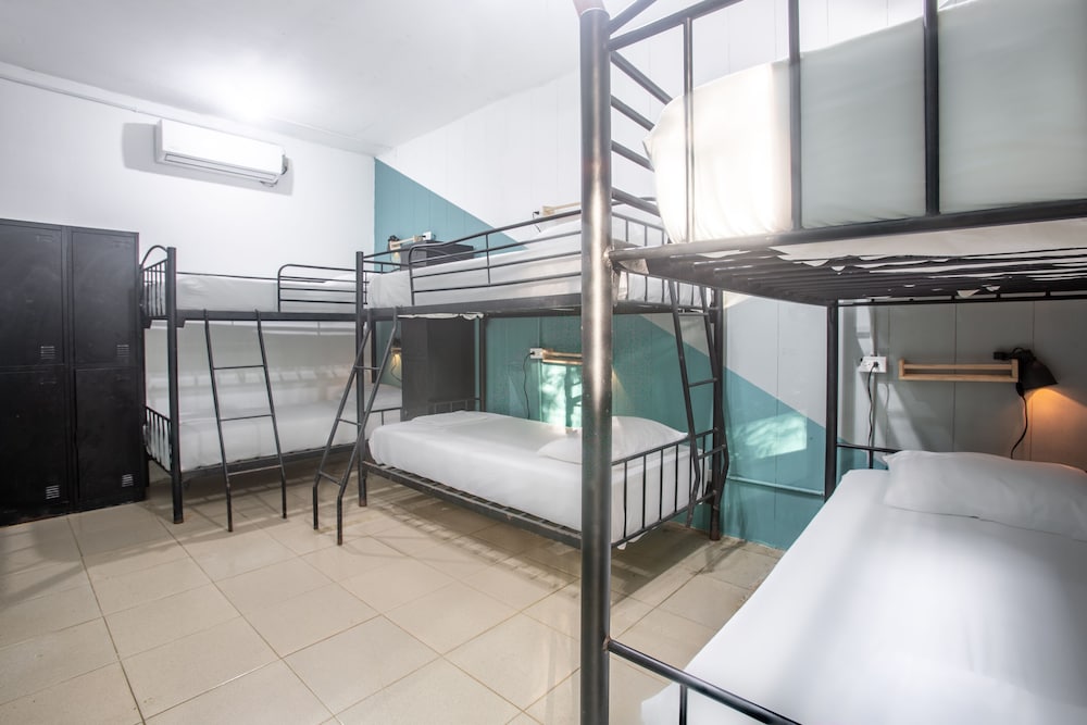 Bed In 4-Bed Dormitory Room photo 3