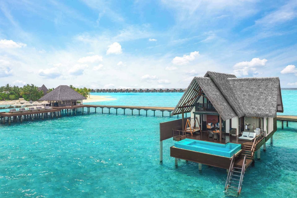 Ocean Suite with Infinity Pool - Photo 3