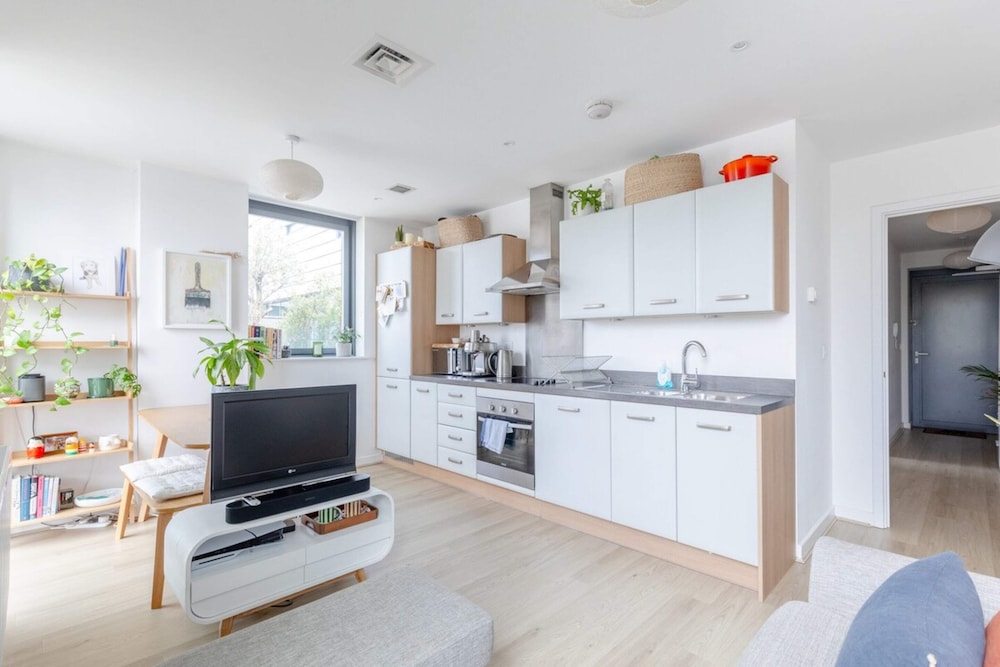 Basic Apartment