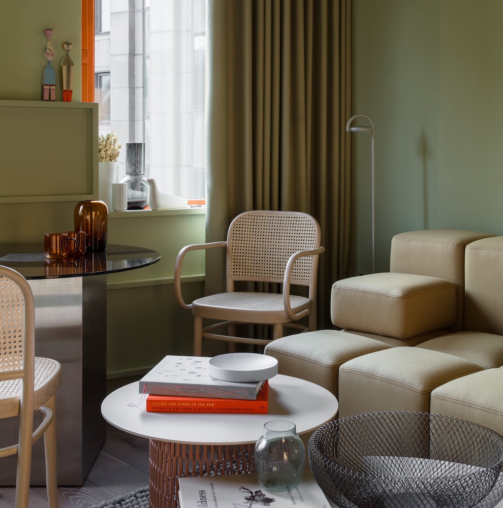 One Bedroom Open Plan Apartment thumbnail 6