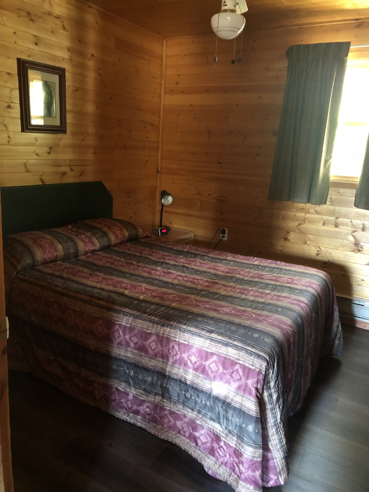 Cabin, Multiple Beds, Accessible, Garden View