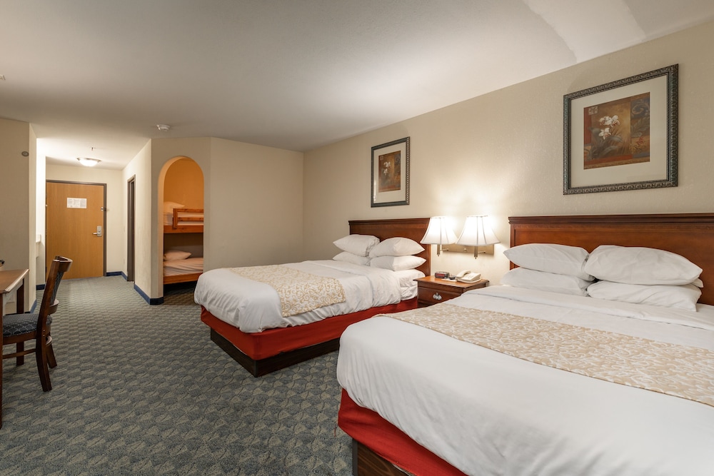 Basic Double or Twin Room photo 3