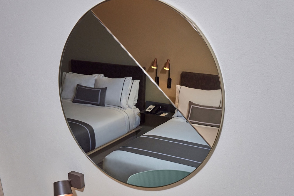 Room, 2 Double Beds, Non Smoking photo 3
