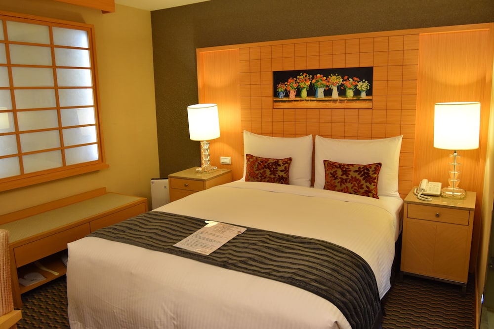 Eco Room with Double Bed - No Window, No Toiletries, No Housekeeping