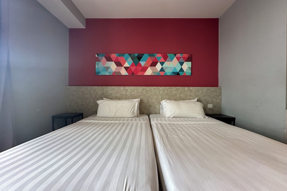 Deluxe Twin Room photo 2