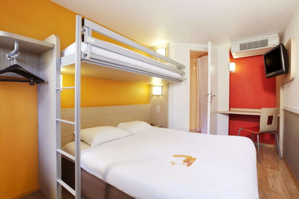 Standard Room, 2 Twin Beds photo 1