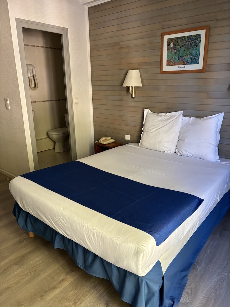 Comfort Double Room (160 cm bed) - Photo 4