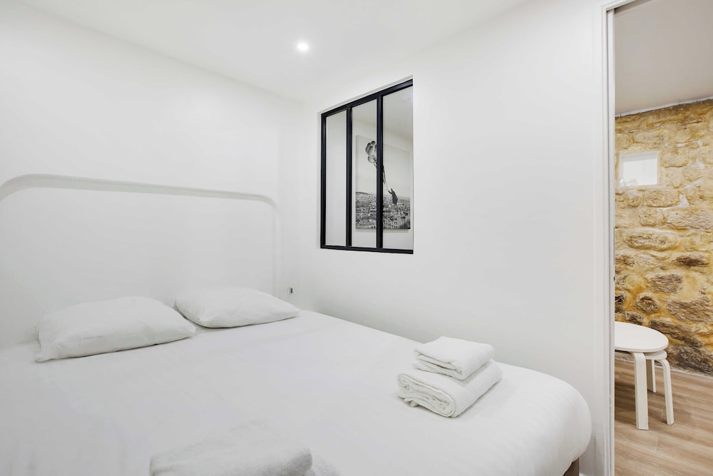Apartment photo 3