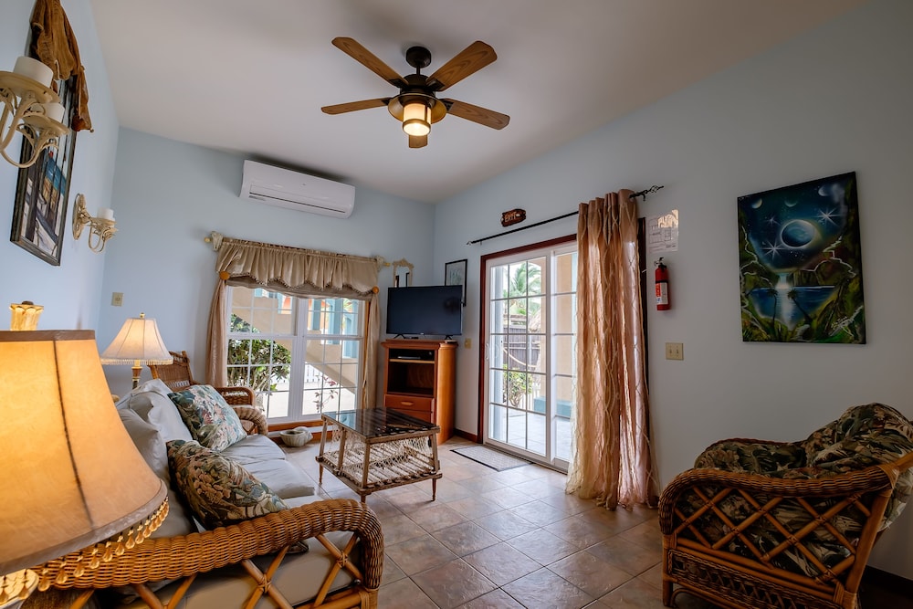 Family Villa, 4 Bedrooms photo 3