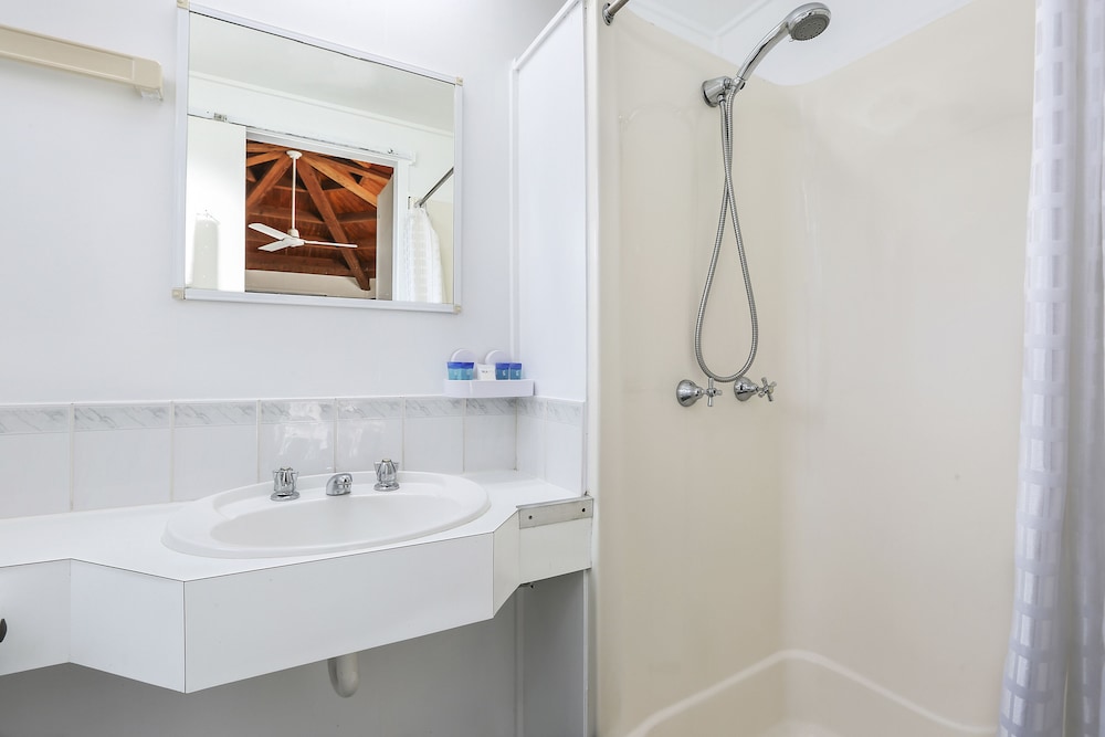 Family Studio, Non Smoking, Kitchenette (Family Cabin) photo 2
