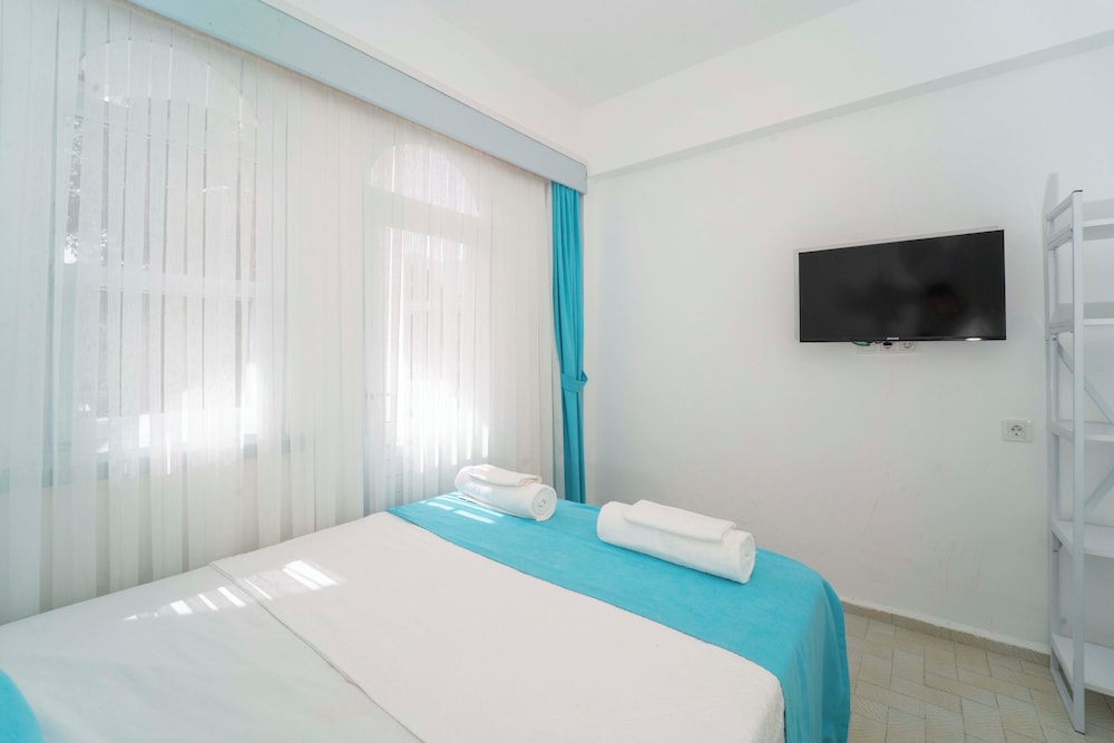 Standard Room - Photo 18