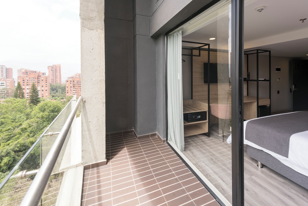 Superior Twin Room - Photo 10