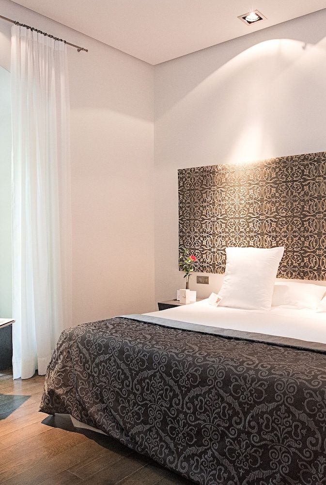 Single Room, 1 King Bed (Dreamer) photo 2