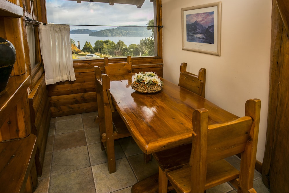 Family Suite, Kitchen, Lake View photo 3