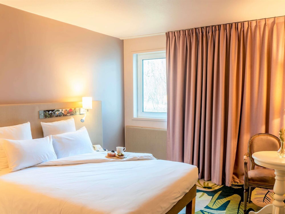 Superior Room, 1 Queen Bed (Forest View) - Photo 3
