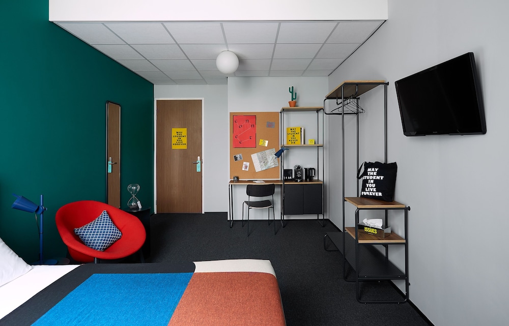 Standard Room photo 2