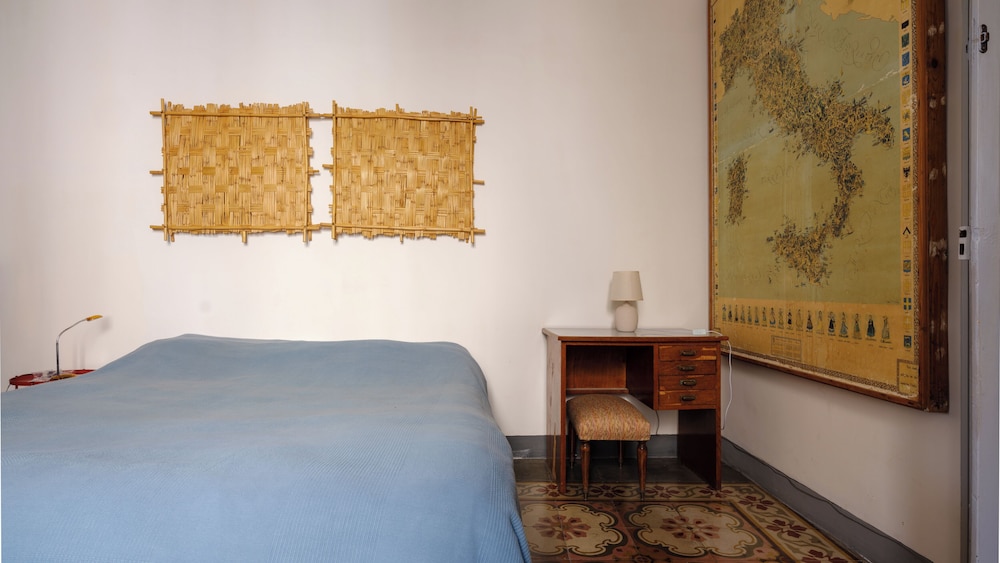 Apartment (2 Bedrooms)