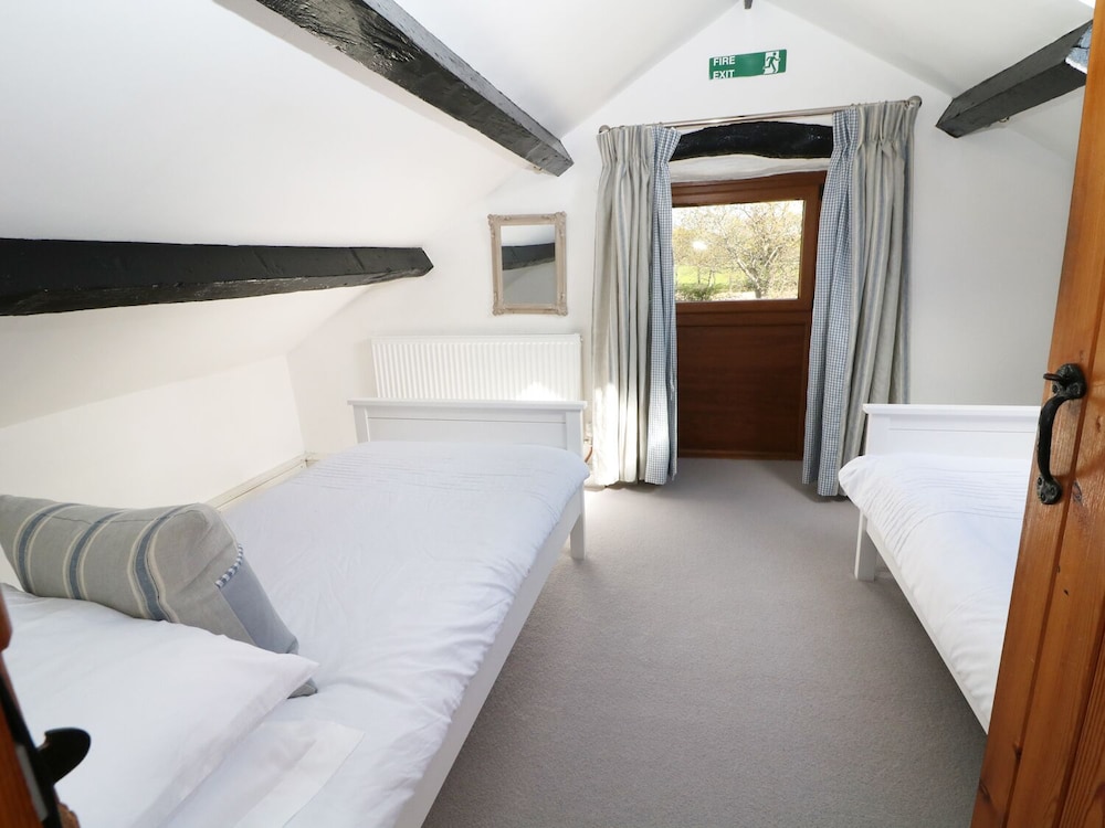 Cottage photo 2