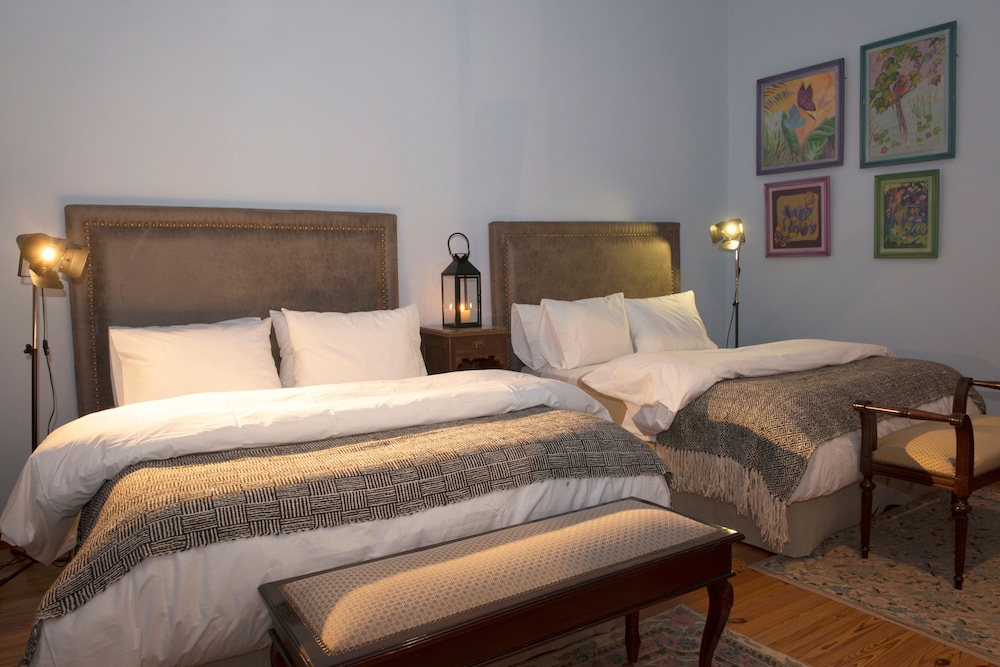 Double Room, Private Bathroom, Garden View (Golondrina) photo 1
