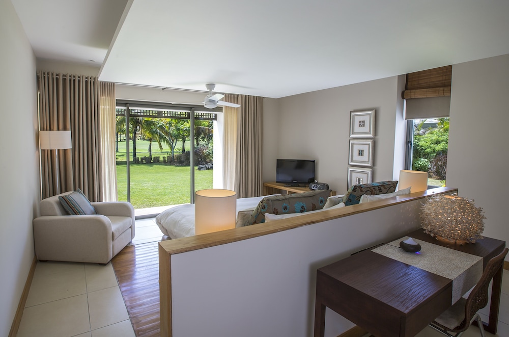 Villa, 3 Bedrooms, Golf View (Prestige) photo 2