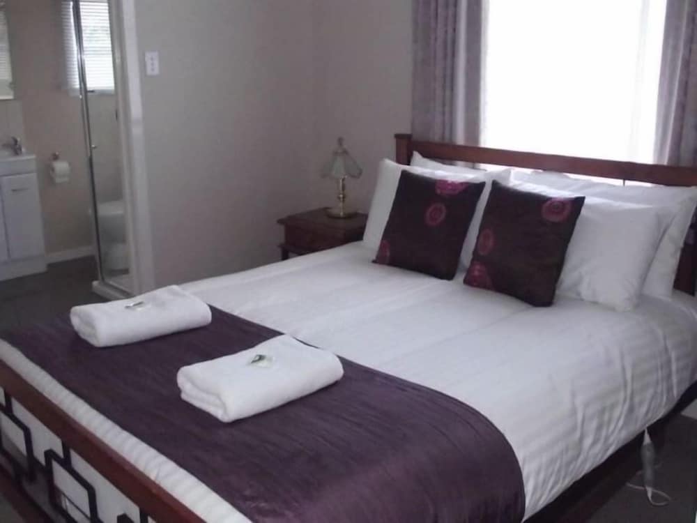 Avenue House photo 1