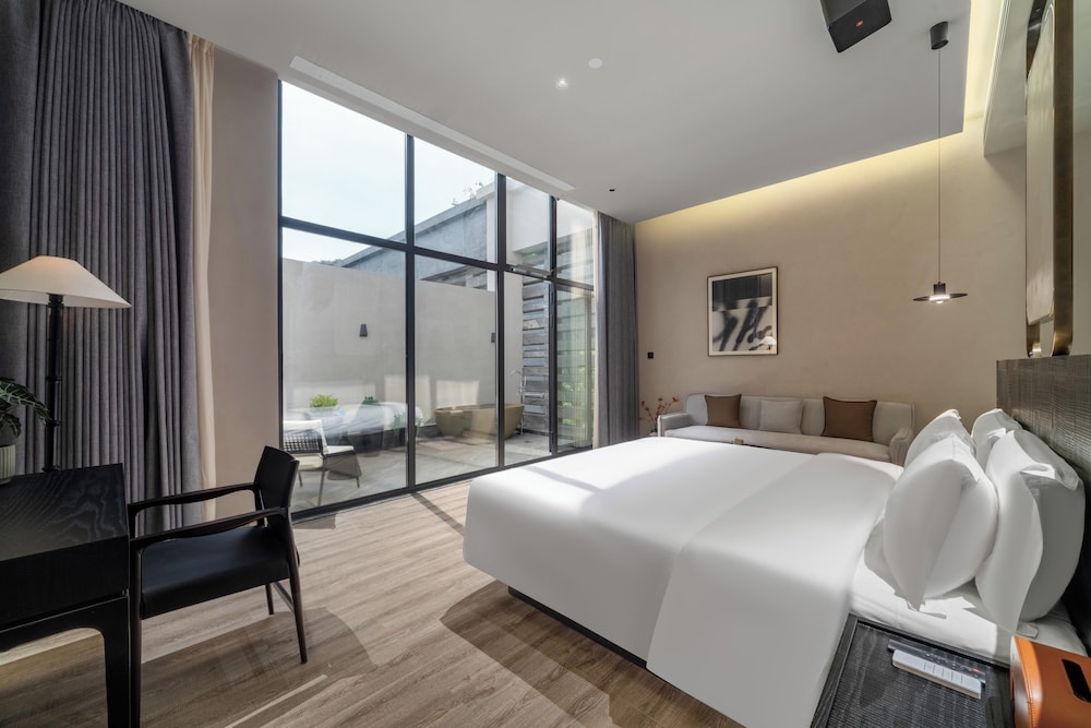 Romantic Double Room, Patio