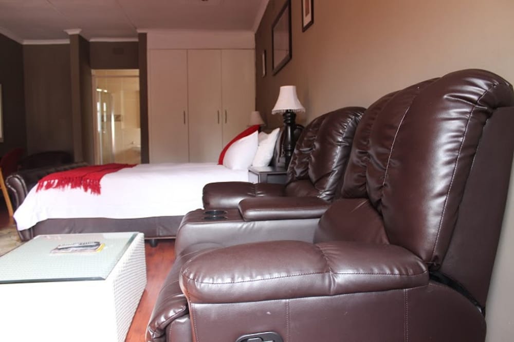 Executive Suite photo 2