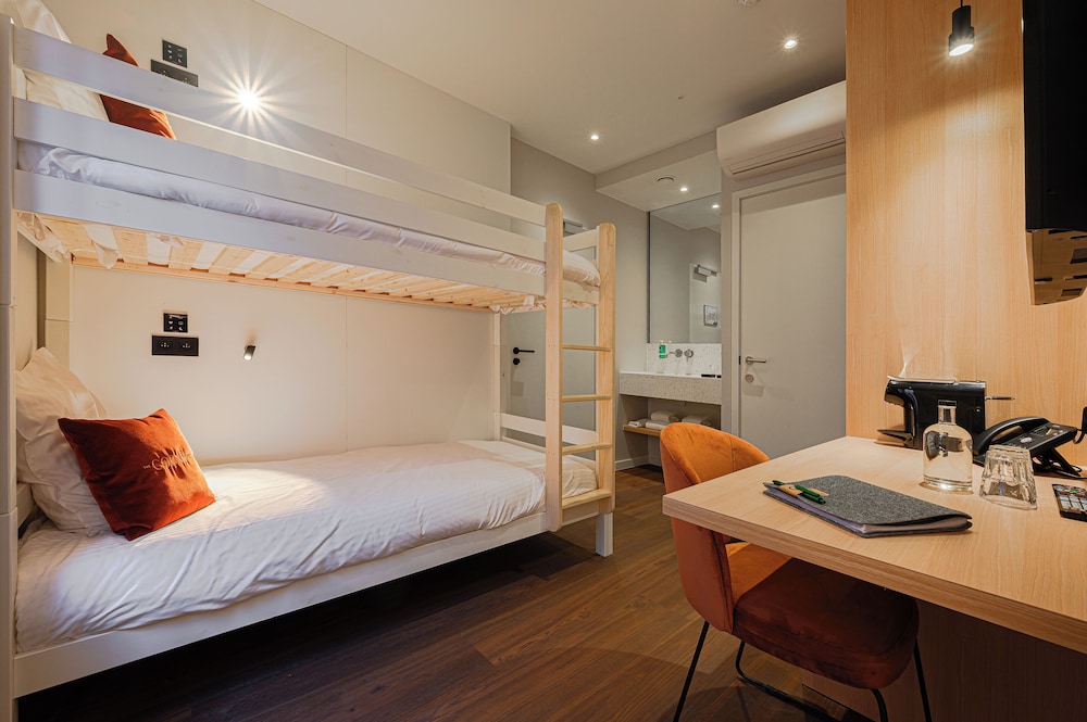 Family room with bunk bed