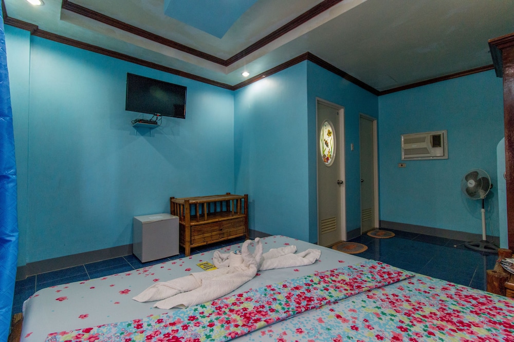 Deluxe Room, Air conditioning - Photo 3