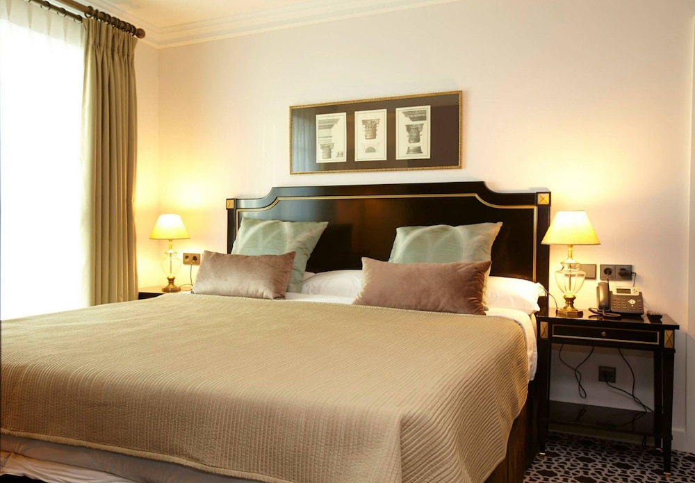 Suite (Prestige)