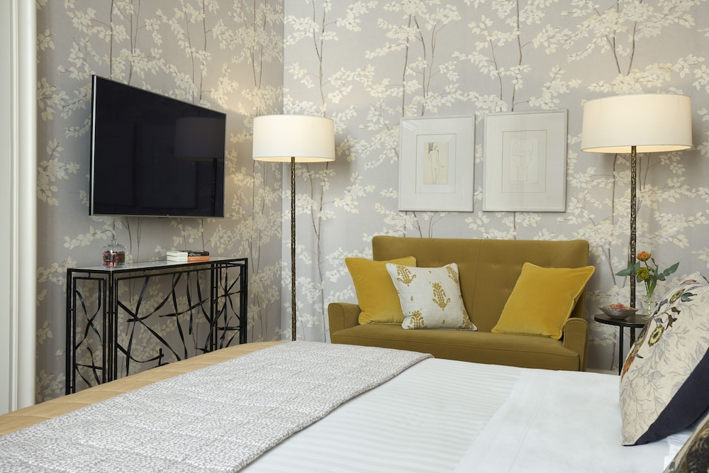 Premium Room thumbnail 6