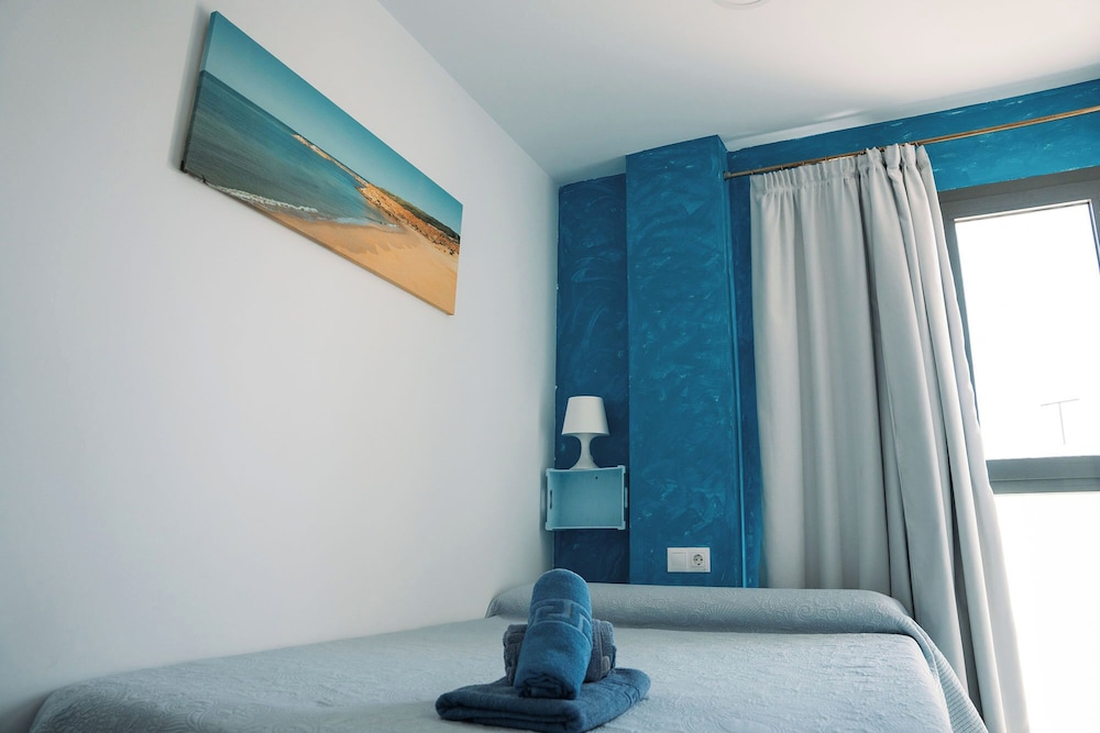 Single Room 3, Economy, Partial Sea View