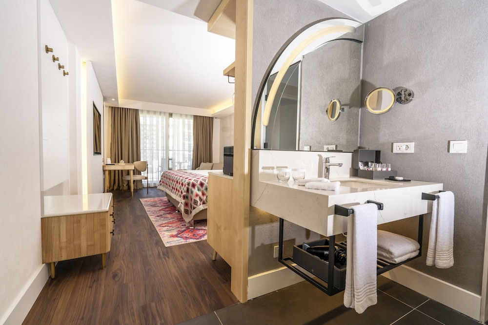 Superior Double Or Twin Room, Garden View