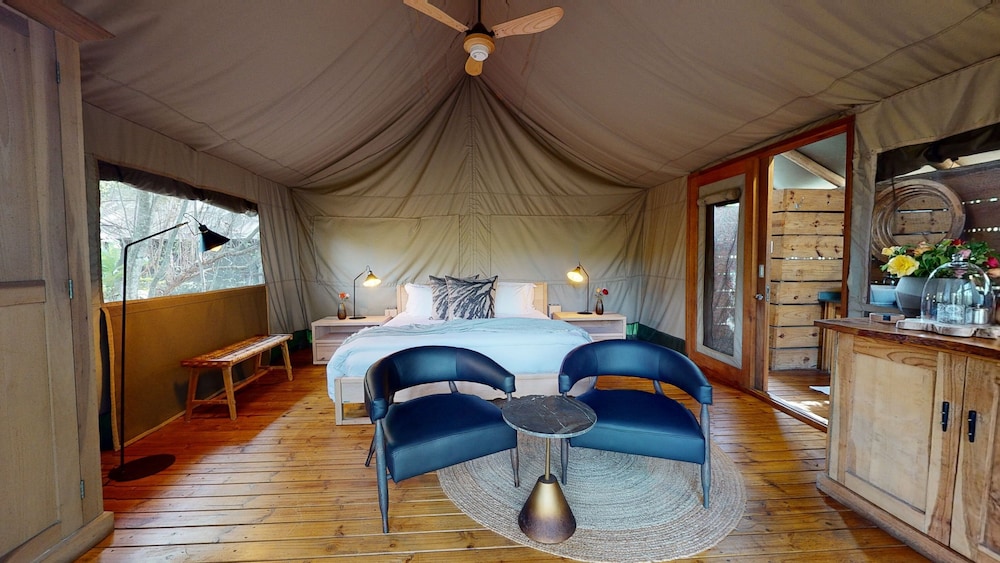 Luxury Double Suite