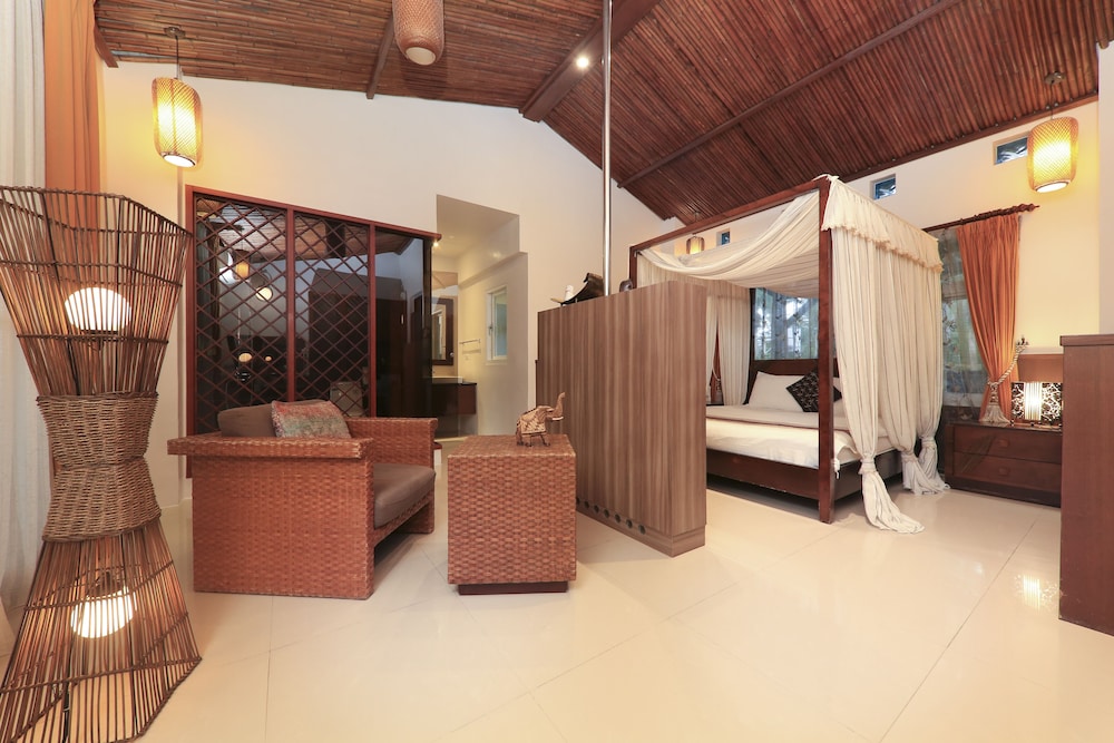 Romantic House, 1 Double Bed, Non Smoking, Jetted Tub photo 2