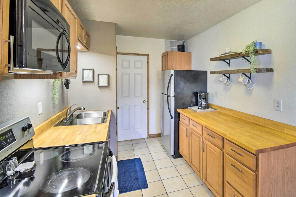 House (2 Bedrooms) photo 2