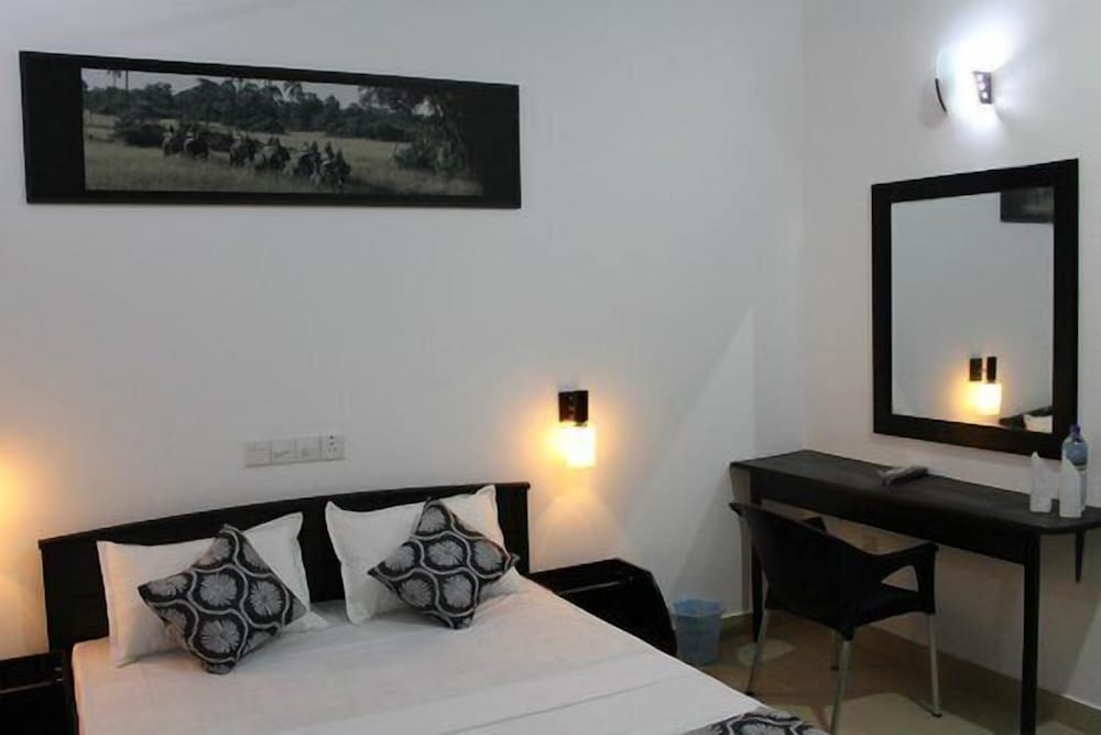 Standard Double Room photo 2